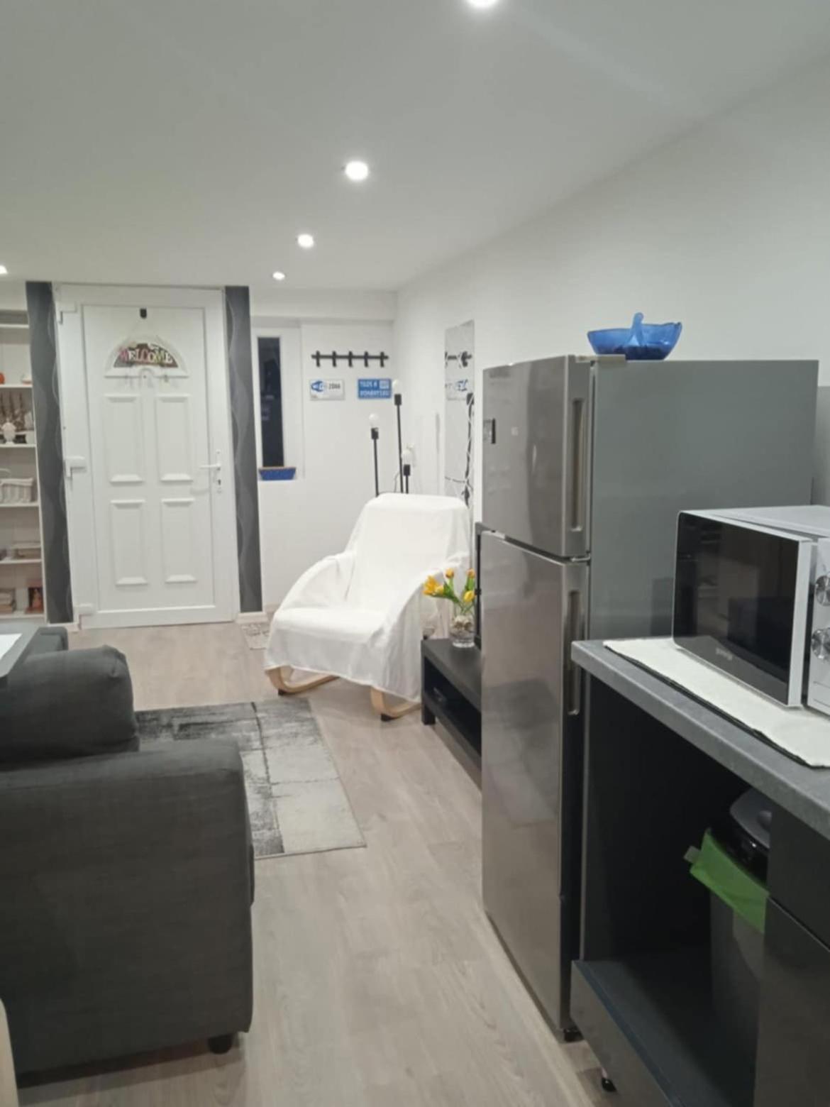 Dobozi Apartman Дебрецен Экстерьер фото